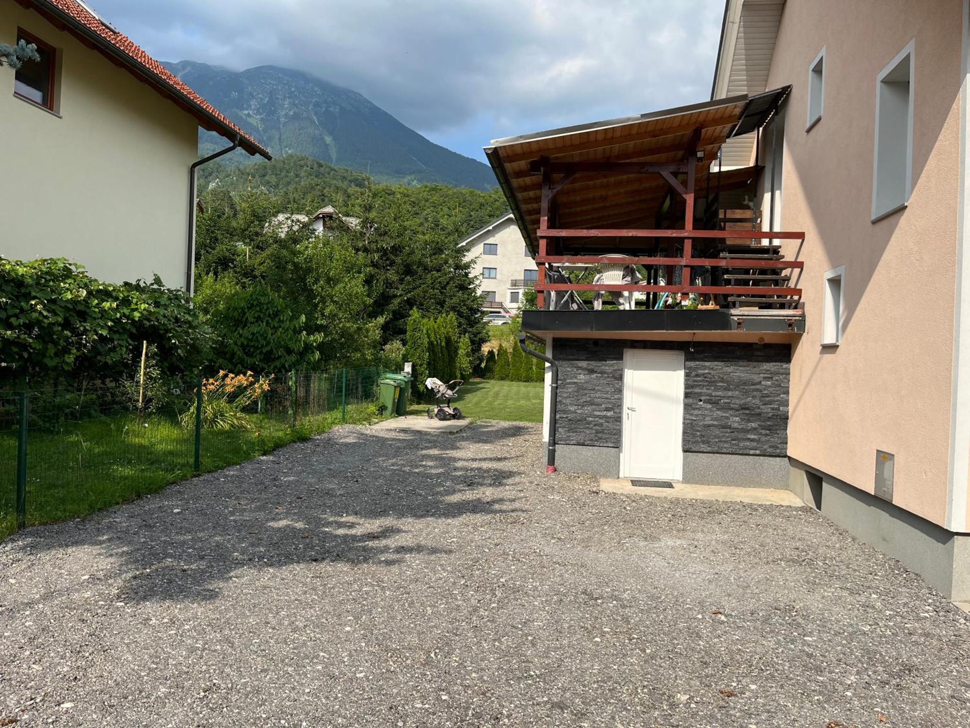 Apartments Malivojevic Zirovnica Exterior photo
